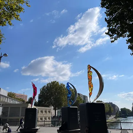 Meublé 10e Arrondissement Appartamento